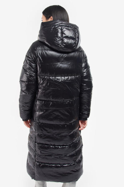 LQU1507BK11 AW22 back model 3