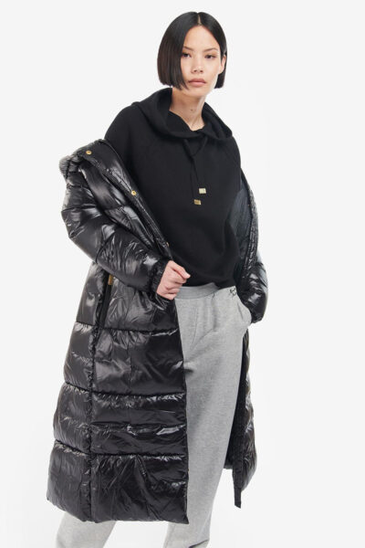 LQU1507BK11 AW22 front model 3