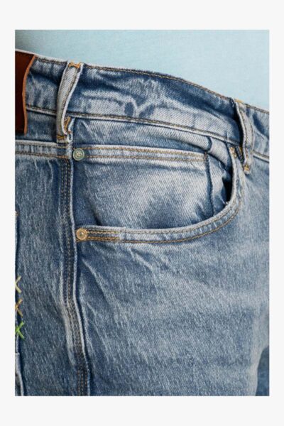 ba7f28bcfef4459ba99b05c5b05d5c56