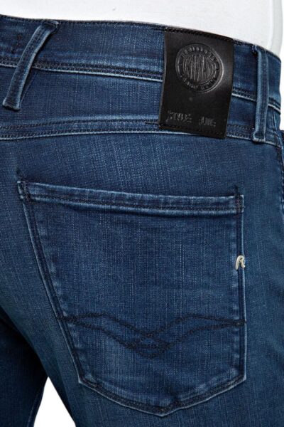 M914 000 661 E05 007 7