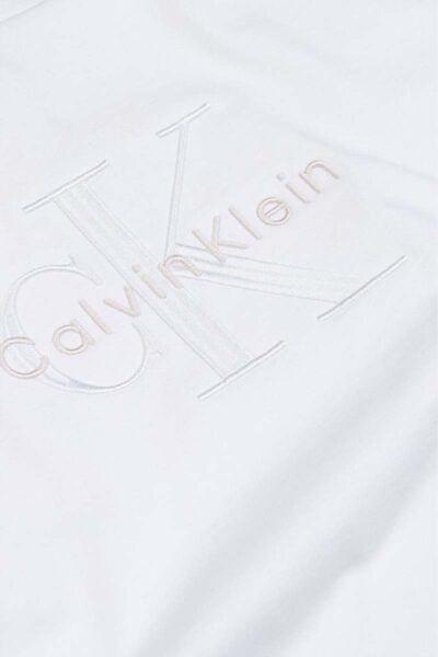 wcwce (1) 1000x1000h